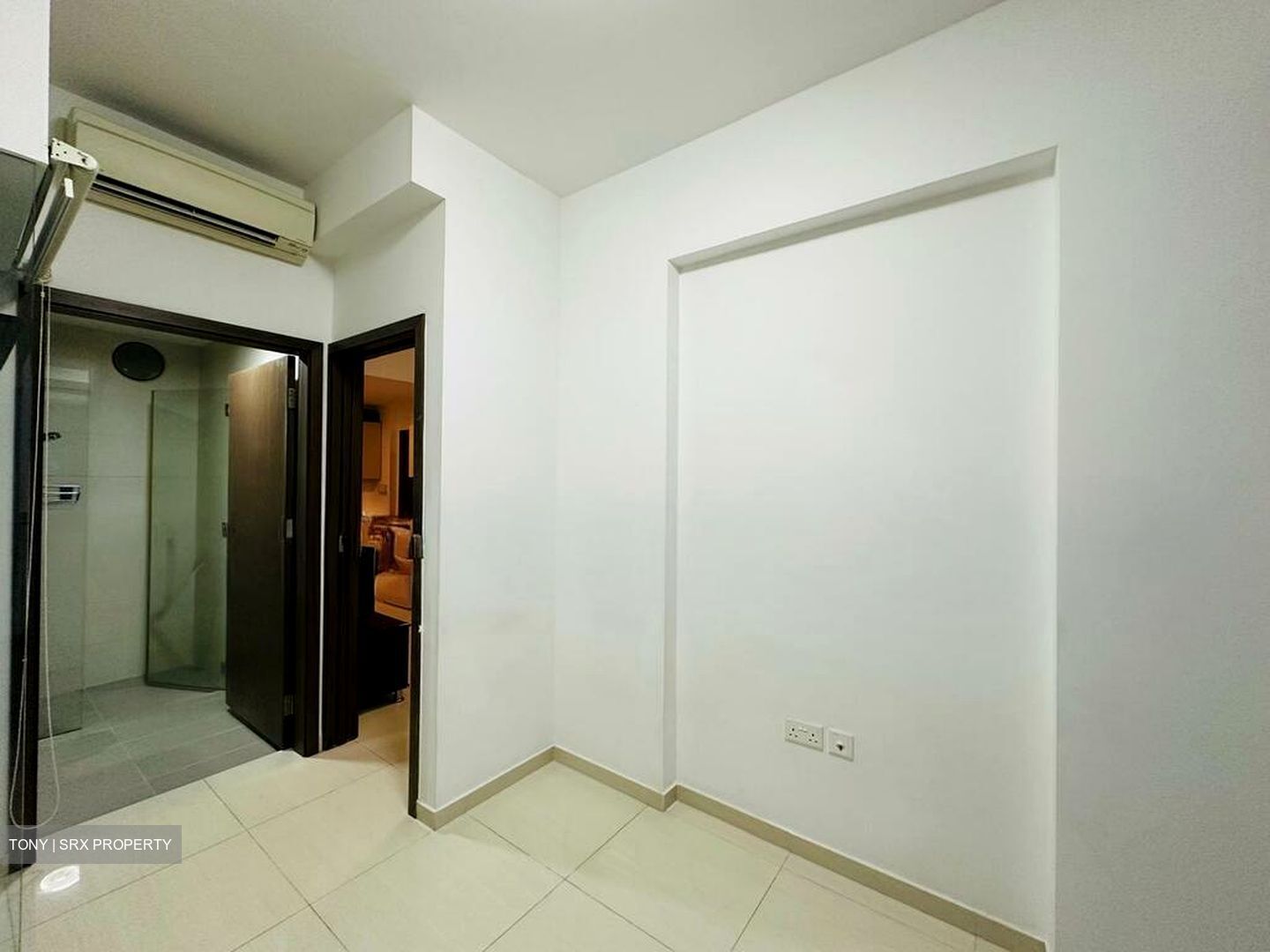 Suites 28 (D14), Apartment #495882681